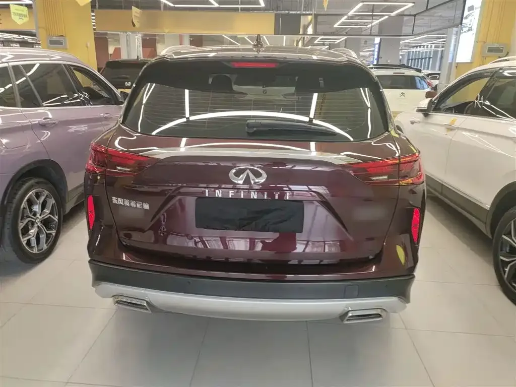 Infiniti QX50 2023 из CN, фото 8