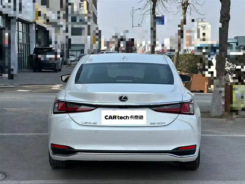 Lexus ES 2023 из CN, фото 8