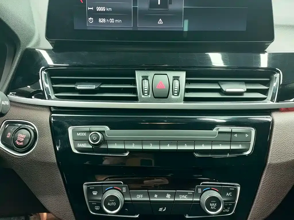 BMW X1 2022 из CN, фото 10