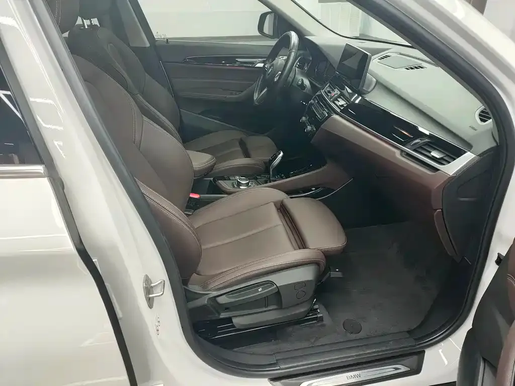 BMW X1 2022 из CN, фото 5