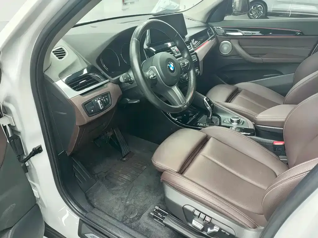 BMW X1 2022 из CN, фото 7