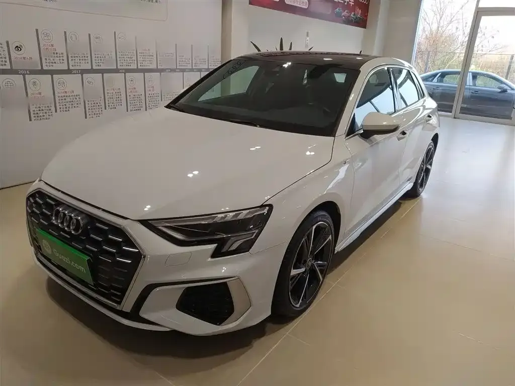 Audi A3 2023 из CN, фото 9