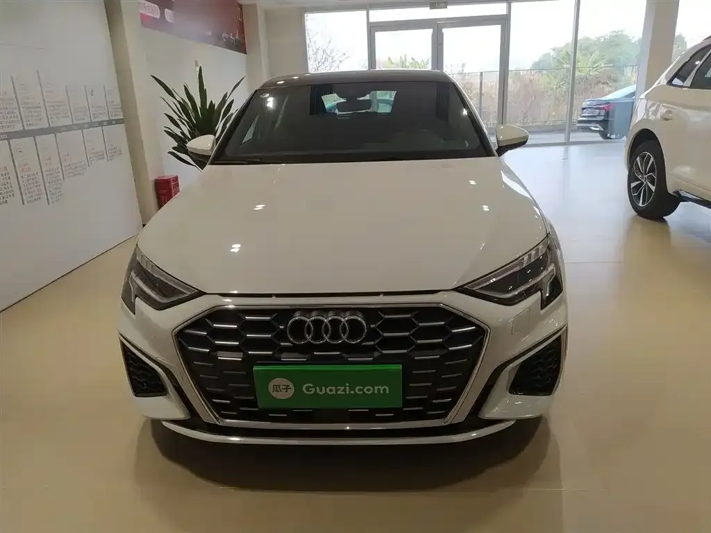 Audi A3 2023 из CN, фото 8