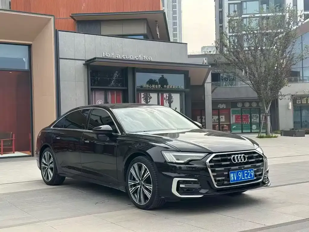 Audi A6L 2025 из CN, фото 2