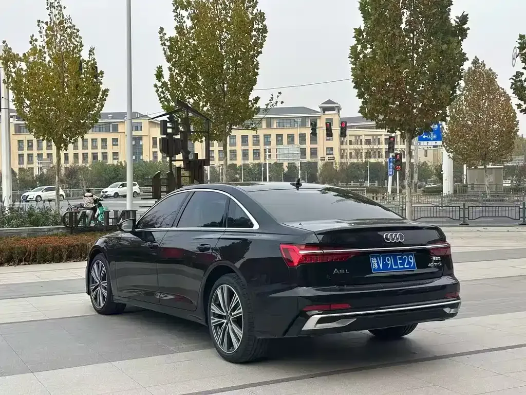 Audi A6L 2025 из CN, фото 4