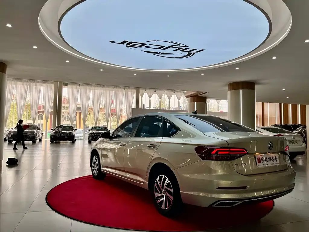 Volkswagen Lavida 2022 из CN, фото 9