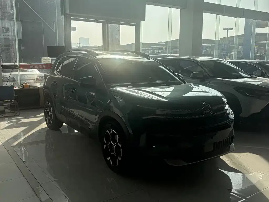 Citroen C5 AIRCROSS 2023 из CN, фото 2