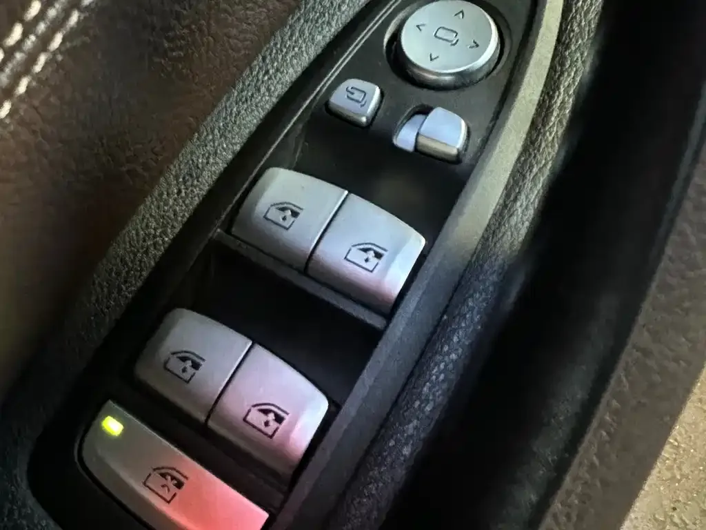BMW X1 2021 из CN, фото 9