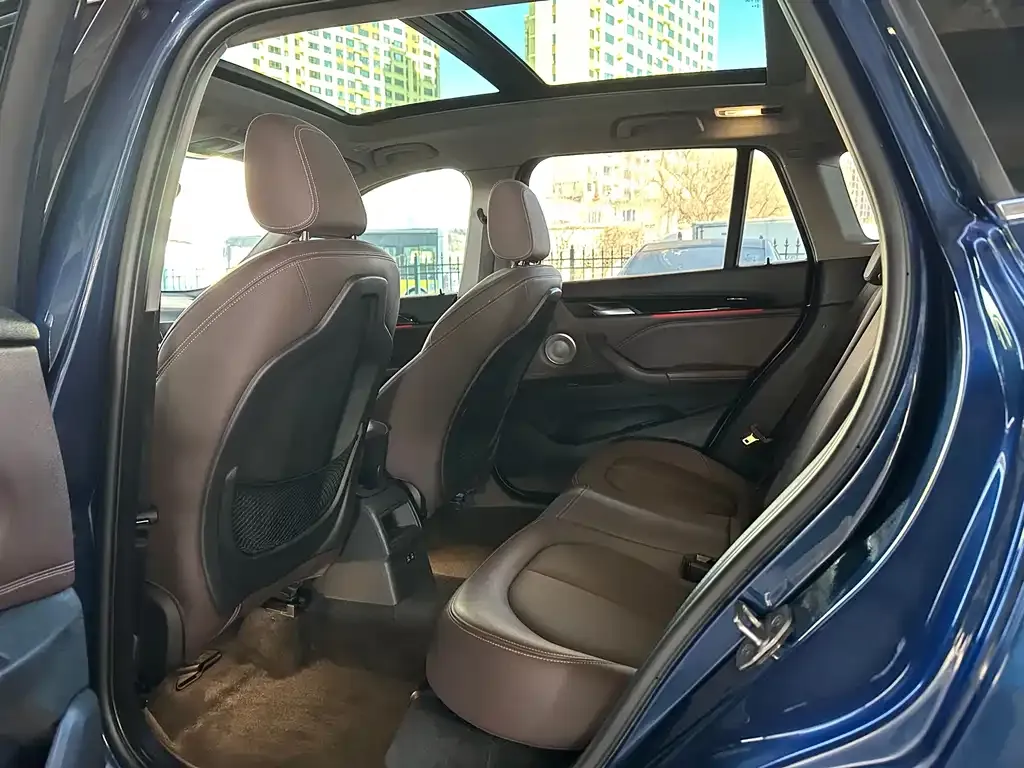 BMW X1 2021 из CN, фото 2