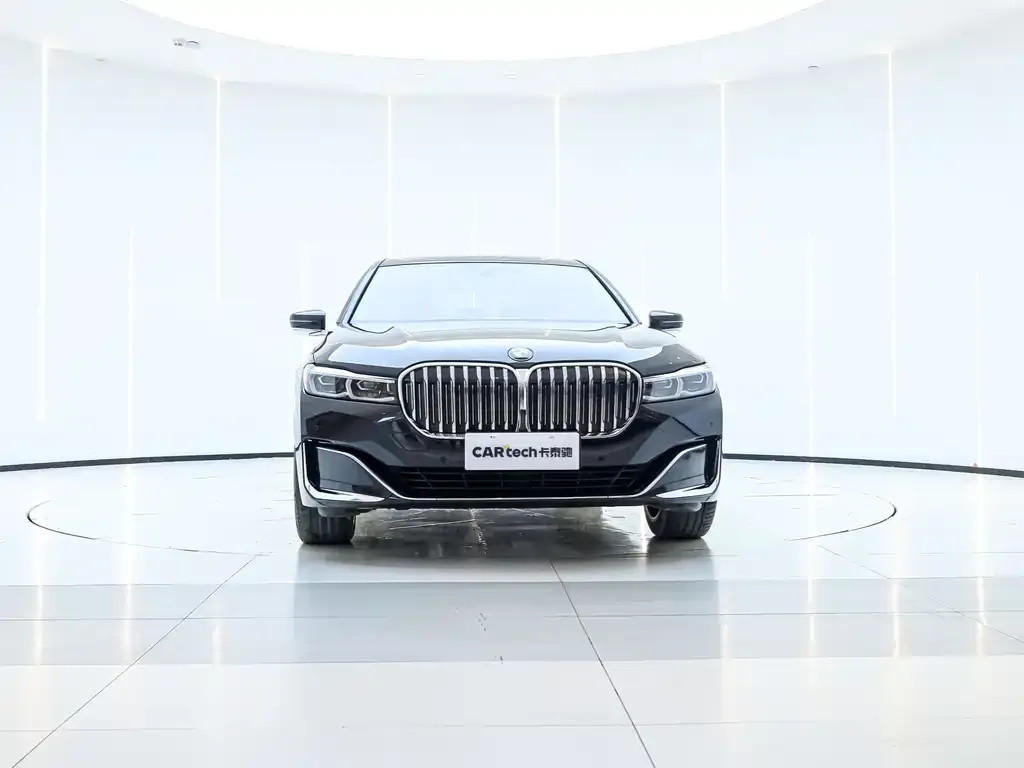 BMW 7 Series 2021 из CN, фото 5