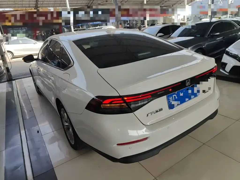 Honda Accord 2024 из CN, фото 8