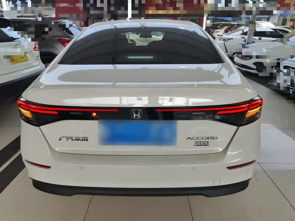 Honda Accord 2024 из CN, фото 4