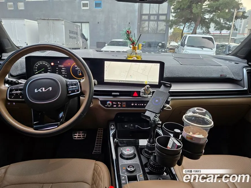 Kia Sorento — фото 6