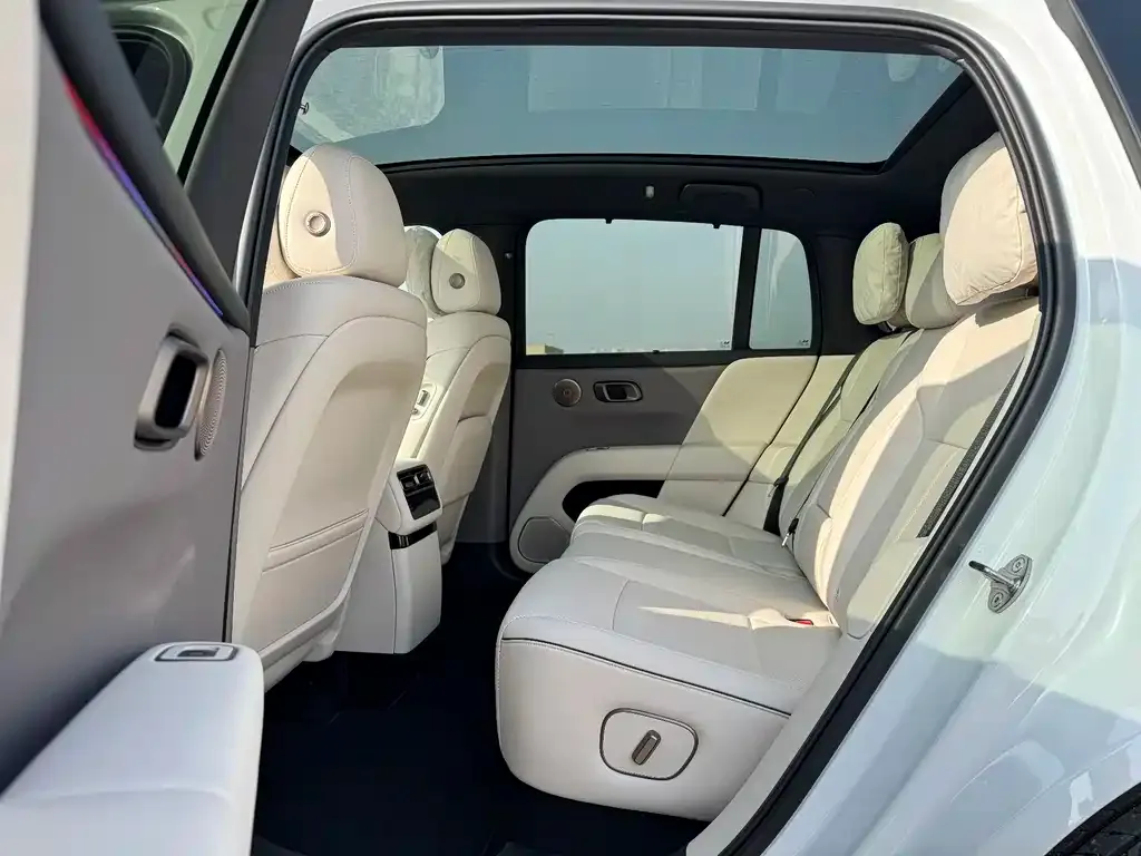 Li Auto i6 2026 из CN, фото 8