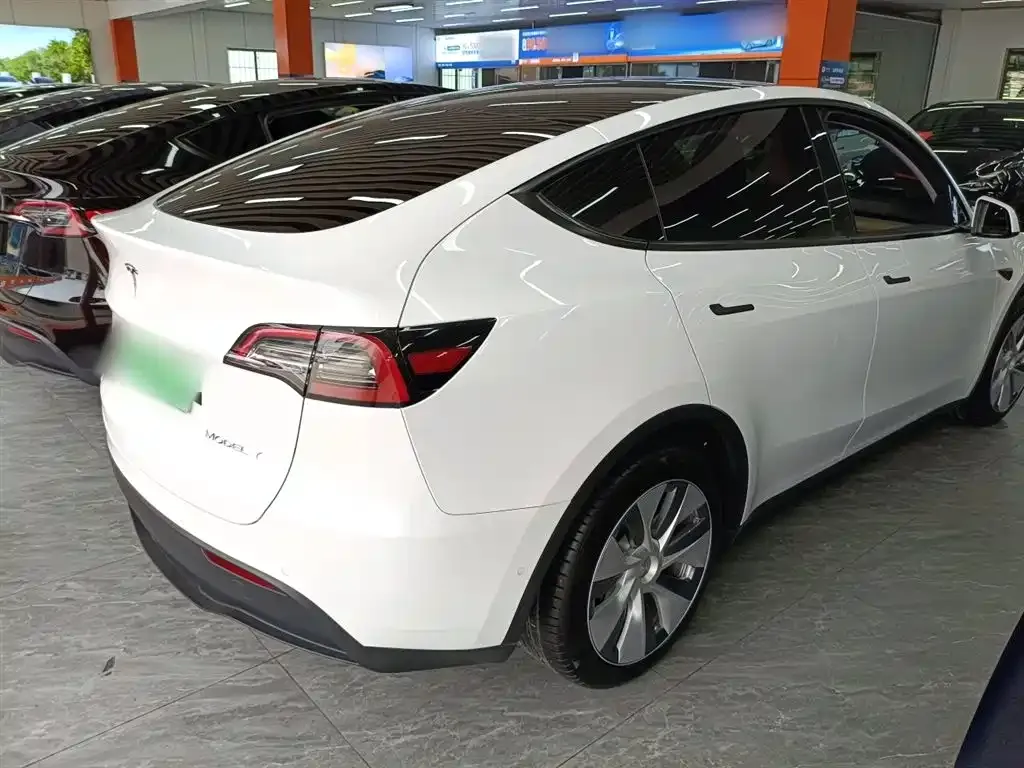 Tesla Model Y 2022 из CN, фото 5