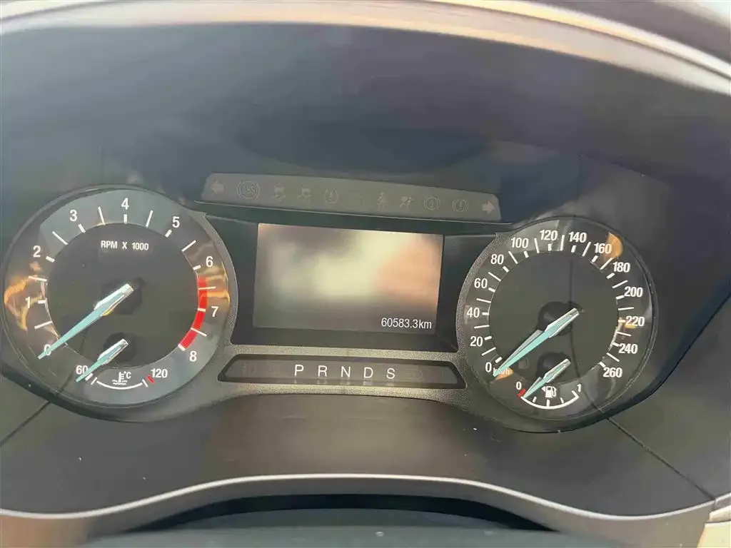 Ford Mondeo 2022 из CN, фото 4