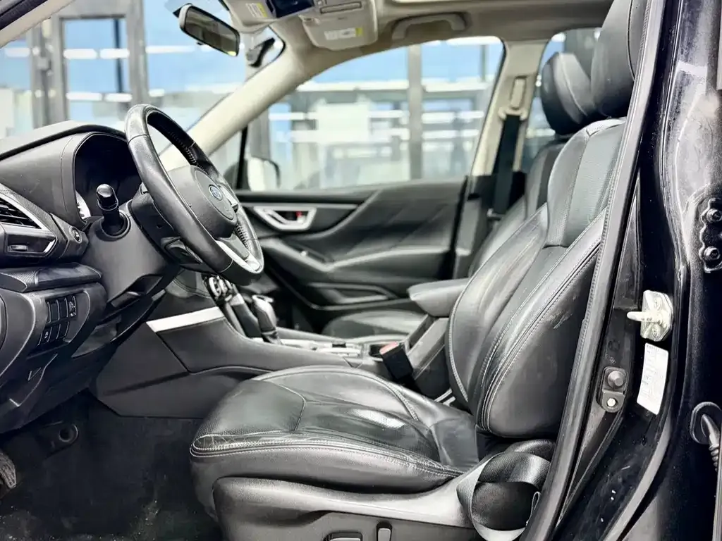 Subaru Forester — фото 4
