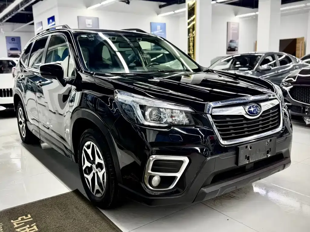 Subaru Forester — фото 3
