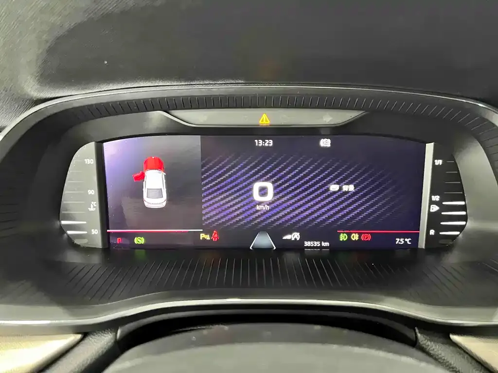 Skoda Octavia 2022 из CN, фото 7