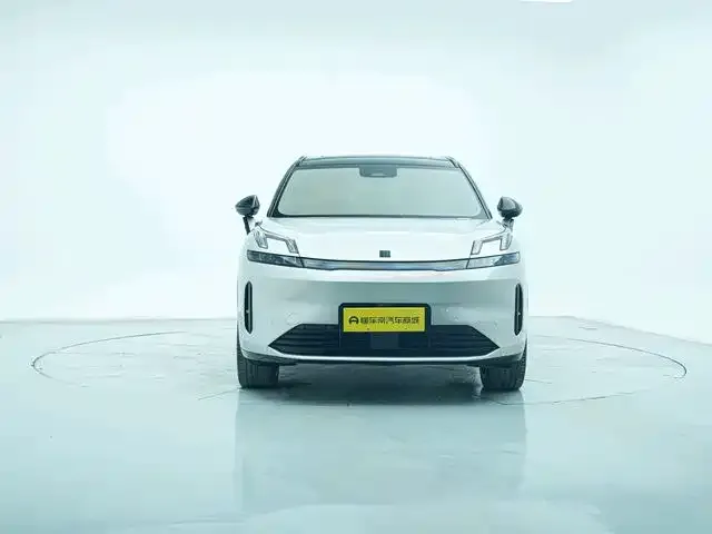Lynk & Co 08 EM-P 2023 из CN, фото 2
