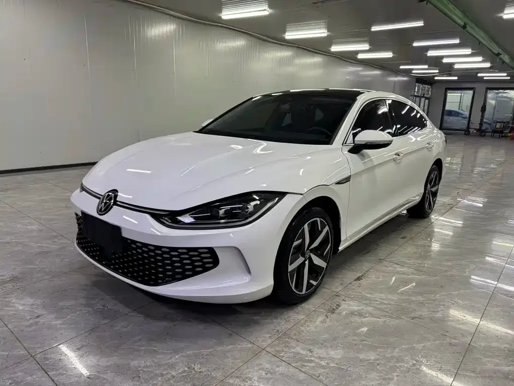 Volkswagen Lamando 2023 из CN, фото 1