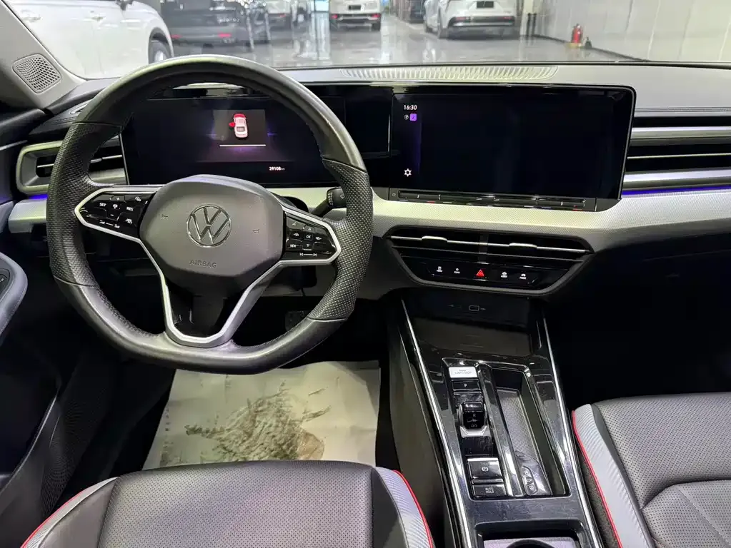 Volkswagen Lamando 2023 из CN, фото 9