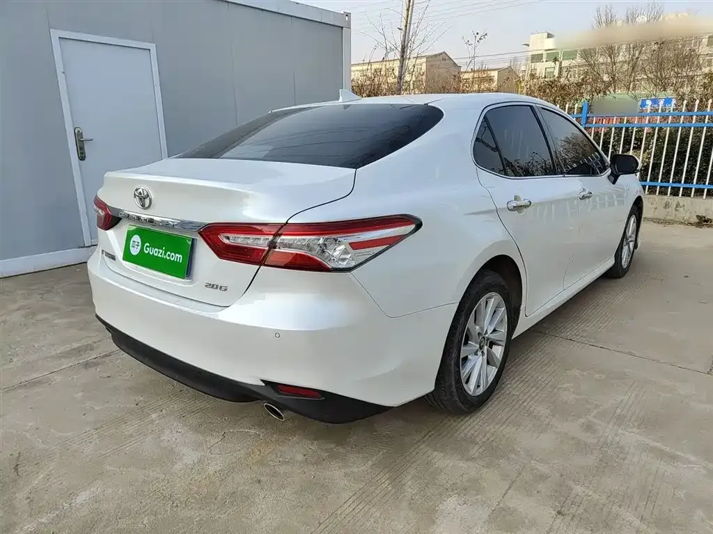 Toyota Camry 2022 из CN, фото 10