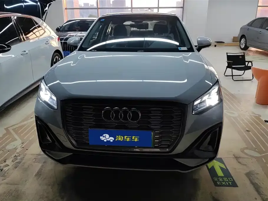 Audi Q2L e-tron 2024 из CN, фото 9