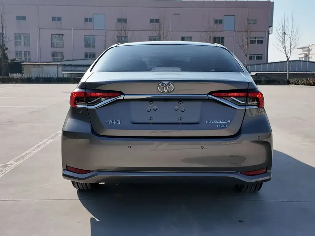 Toyota Corolla 2022 из CN, фото 2