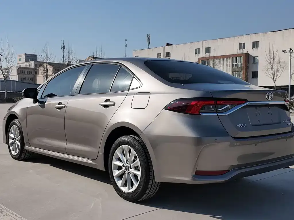 Toyota Corolla 2022 из CN, фото 6
