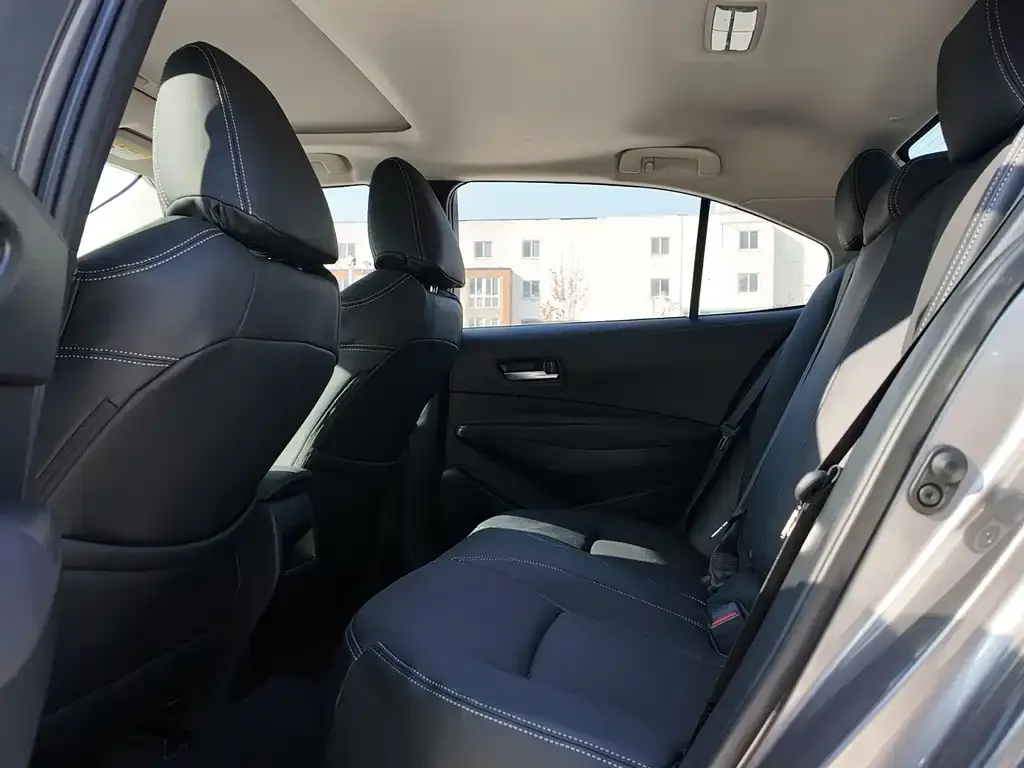 Toyota Corolla 2022 из CN, фото 3