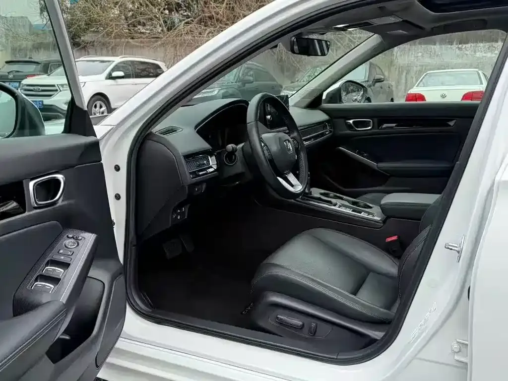 Honda Civic — фото 4