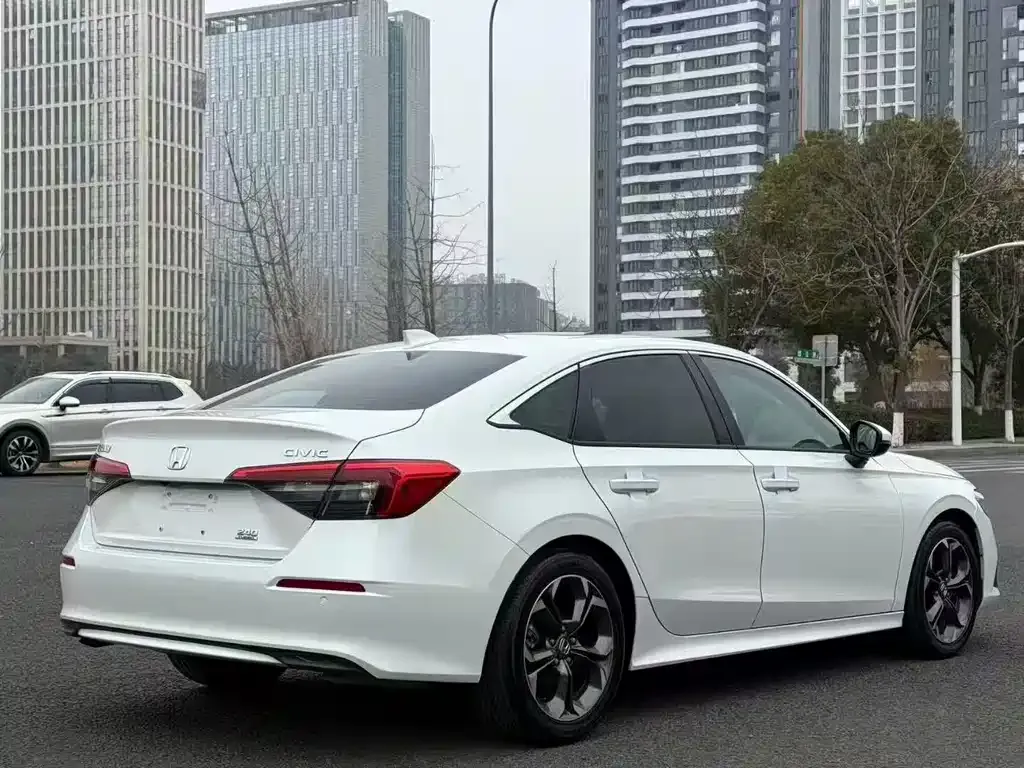 Honda Civic — фото 6