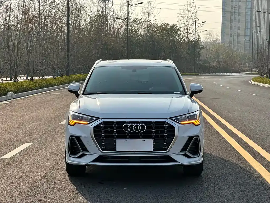 Audi Q3 2022 из CN, фото 8