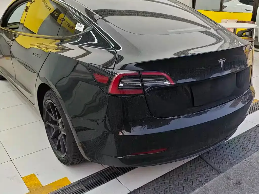 Tesla Model 3 2021 из CN, фото 3