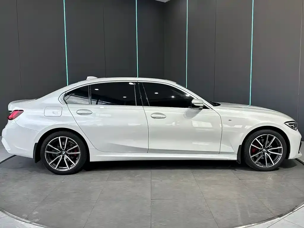 BMW 3 Series — фото 2