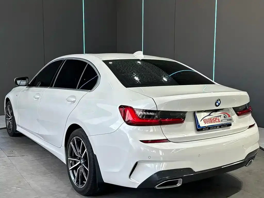 BMW 3 Series — фото 10