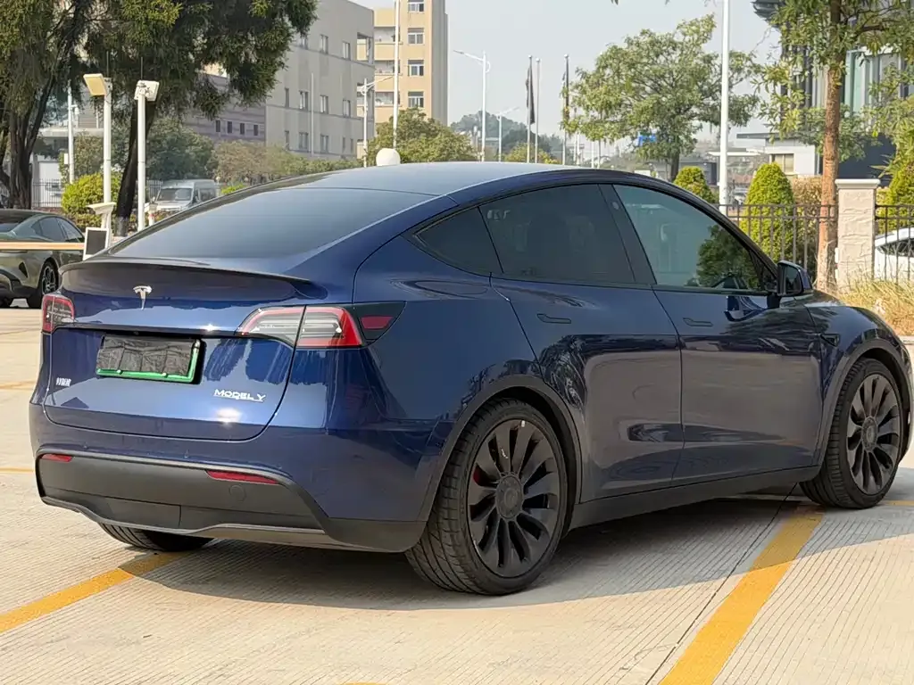Tesla Model Y 2022 из CN, фото 10