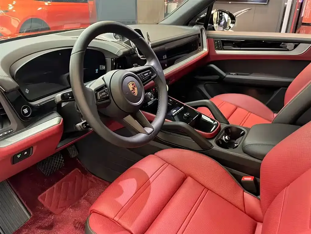 Porsche Cayenne 2025 из CN, фото 7