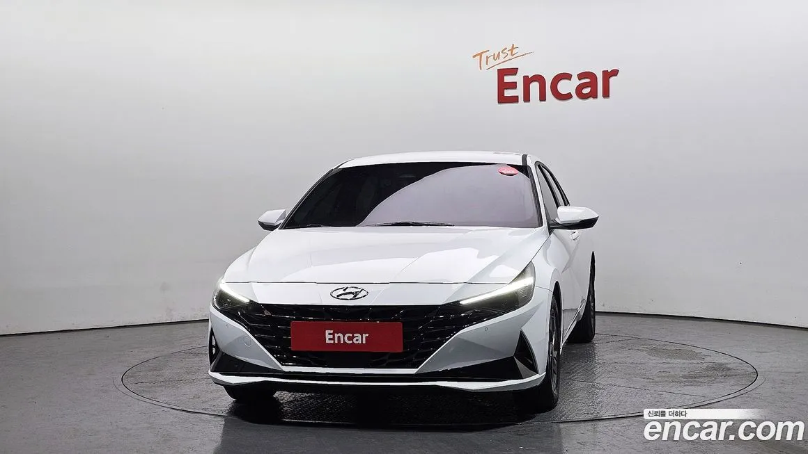 Hyundai AVANTE — фото 9