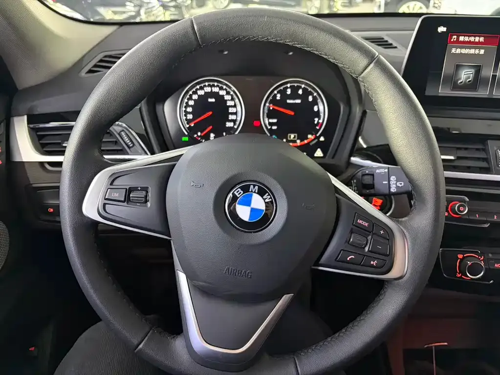 BMW X1 2022 из CN, фото 9