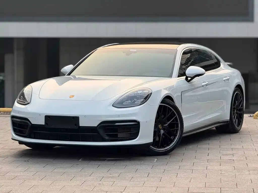 Porsche Panamera — фото 7