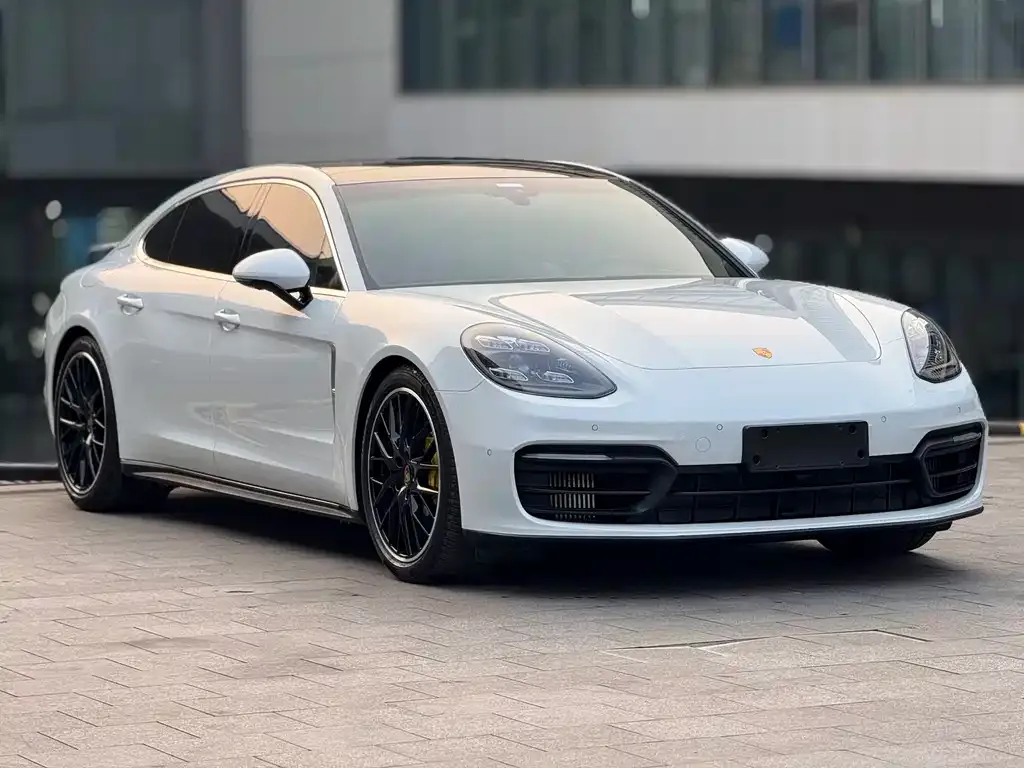 Porsche Panamera — фото 8