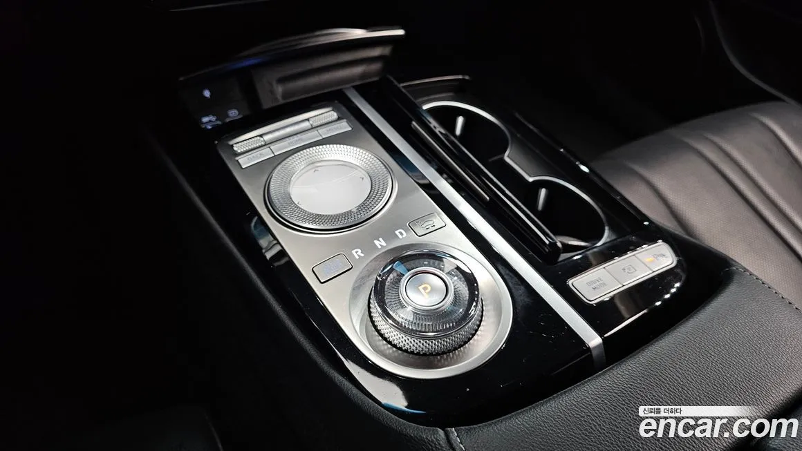 Genesis G80 — фото 10