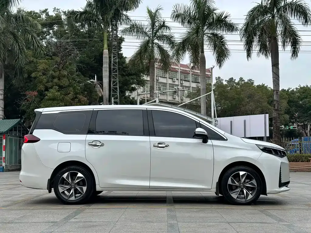 GAC Motor Trumpchi M6 2022 из CN, фото 9