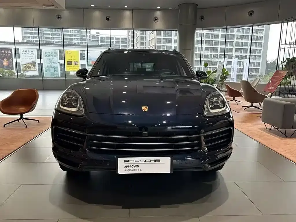 Porsche Cayenne Hybrid — фото 1