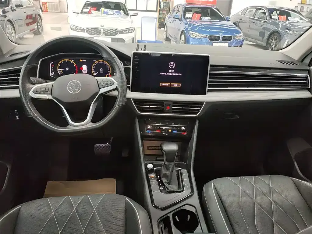 Volkswagen Tiguan L 2023 из CN, фото 3