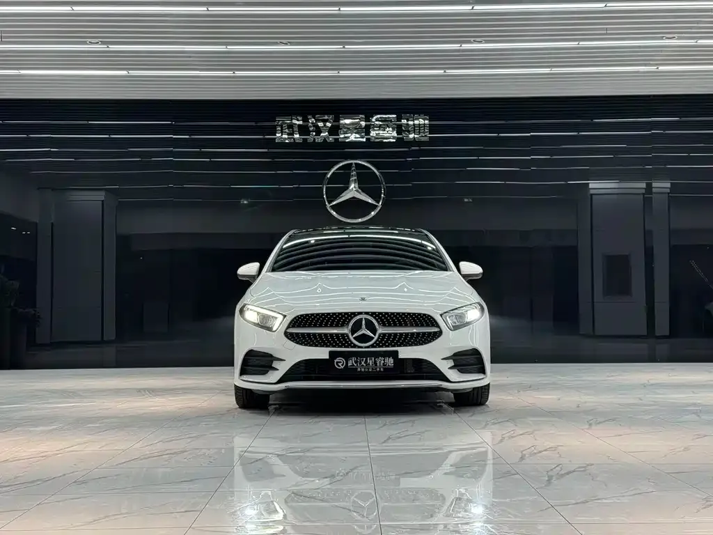 Mercedes-Benz A-Class 2023 из CN, фото 5