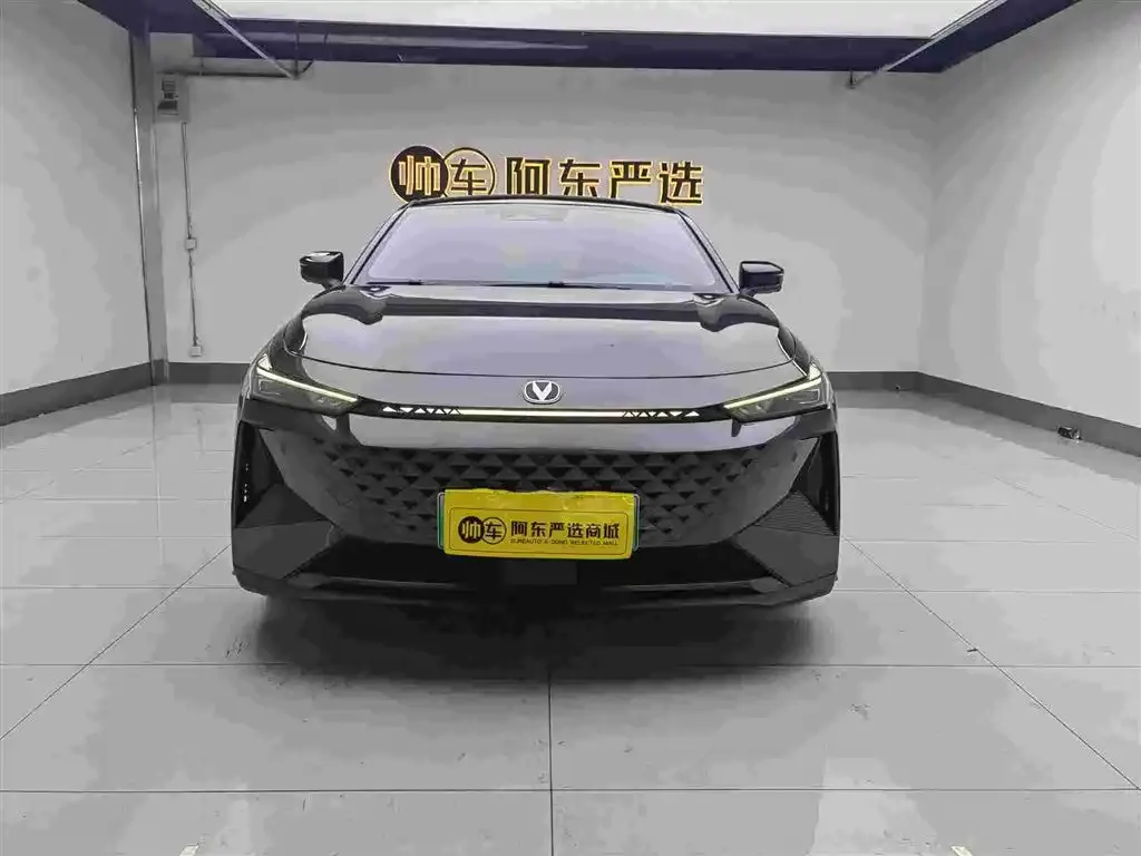 Changan UNI-V iDD 2024 из CN, фото 1