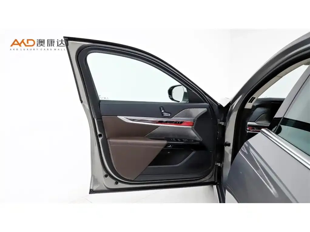 BMW 7 Series 2025 из CN, фото 4